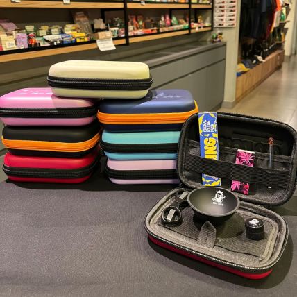 KIT CASE SADHU IMPERMEÁVEL x KING KUSH